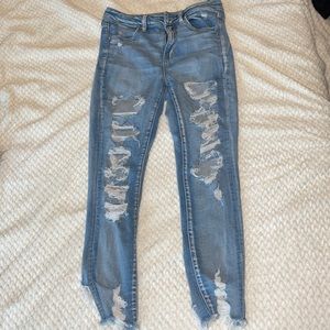 American eagle destroyed high rise jegging size: 10 short